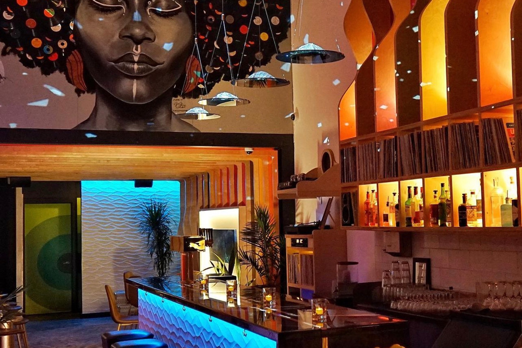 Bar photo 1
